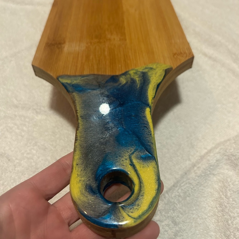 Beautiful handmade resin epoxy charcuterie / cutting board.